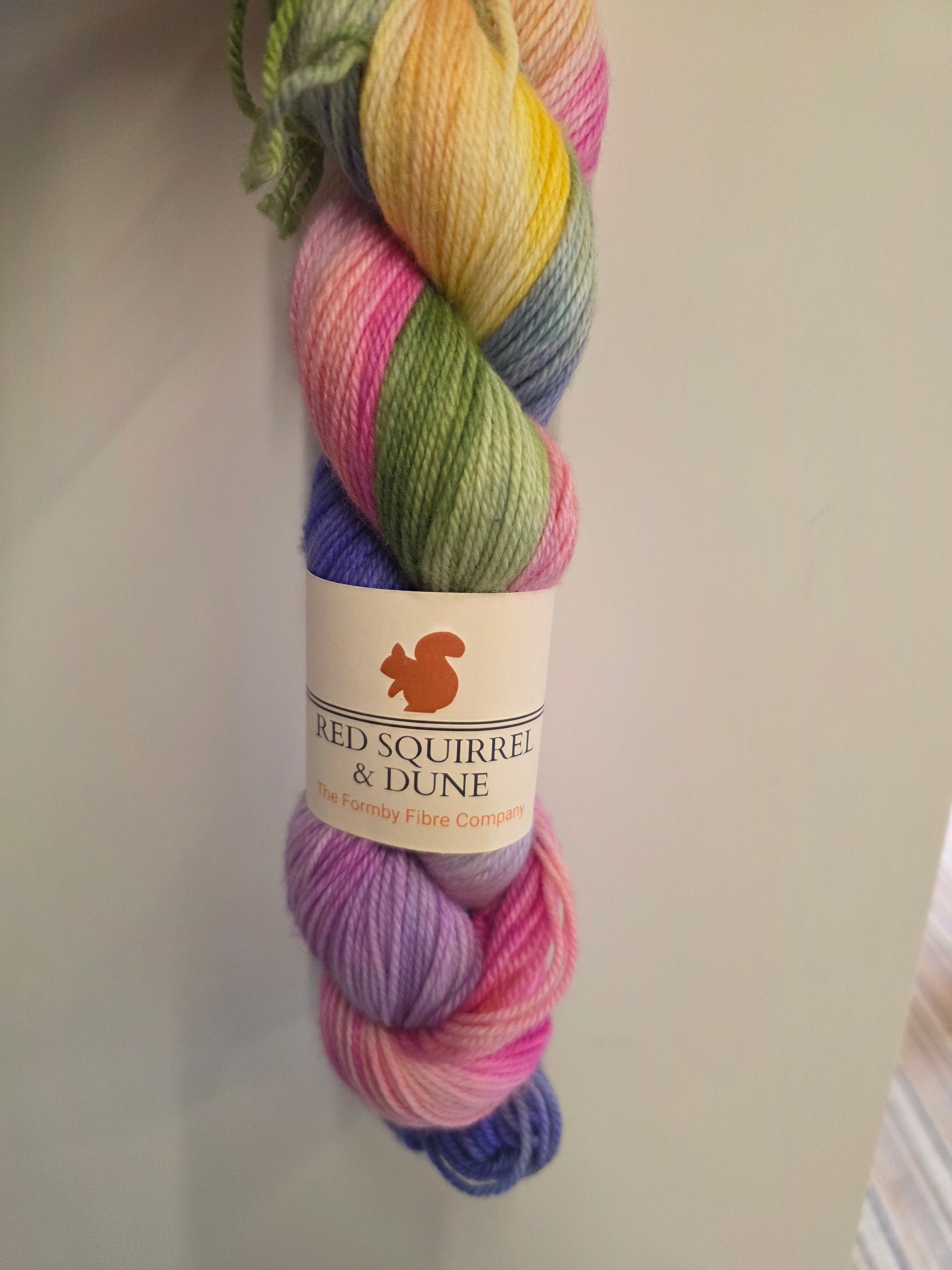 Red Squirrel & Dune Merino DK