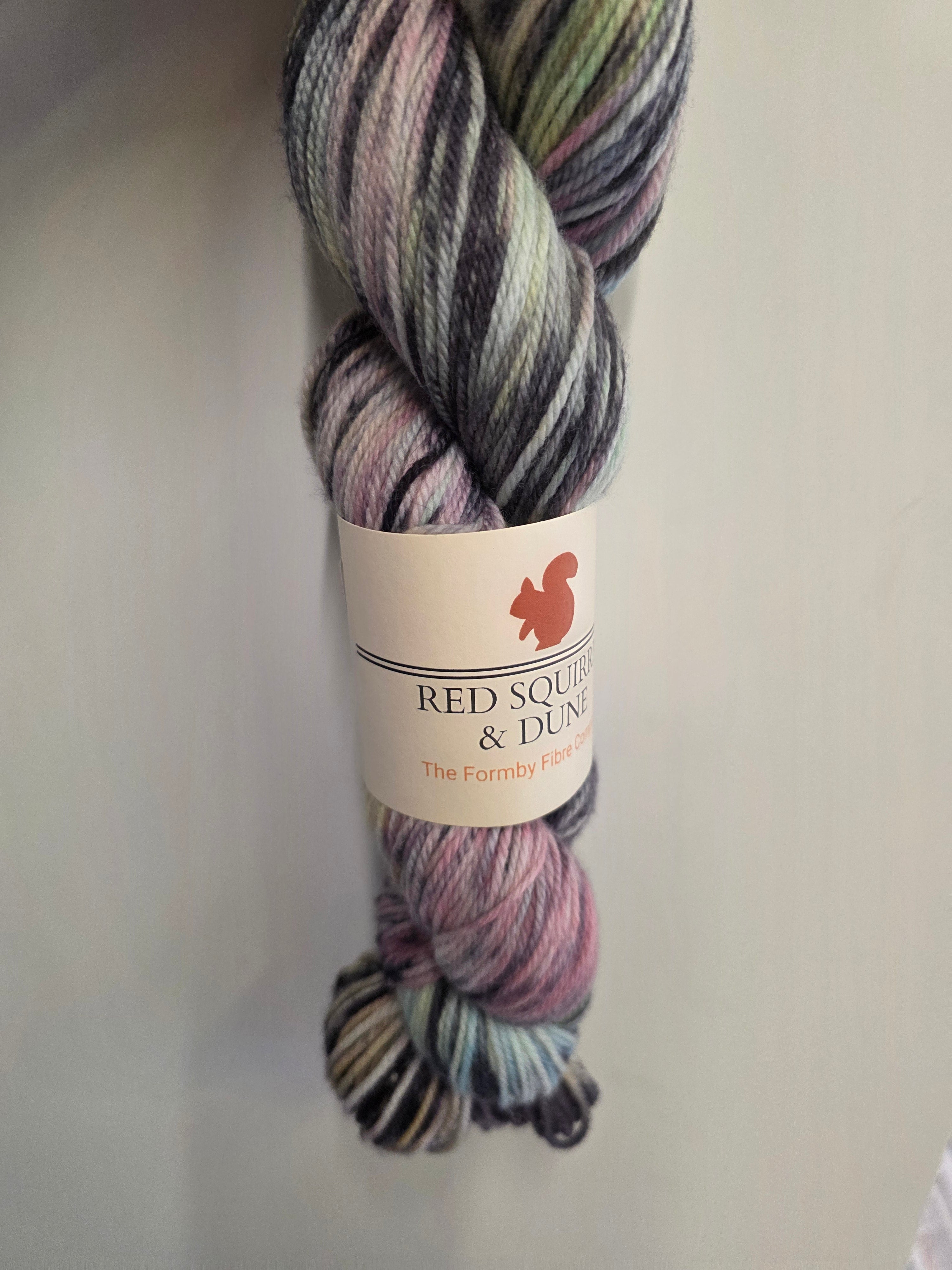 Red Squirrel & Dune Merino DK