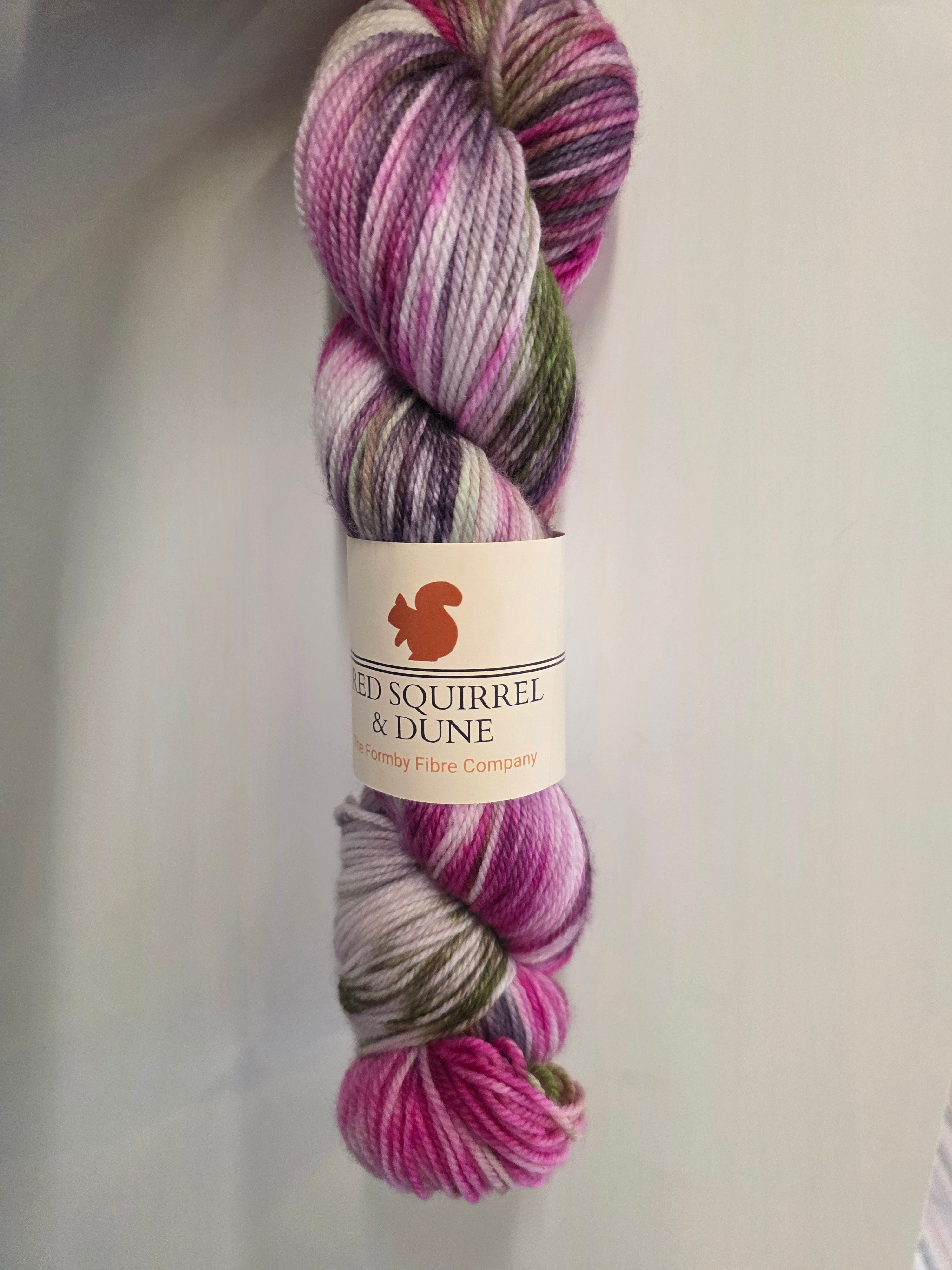 Red Squirrel & Dune Merino DK