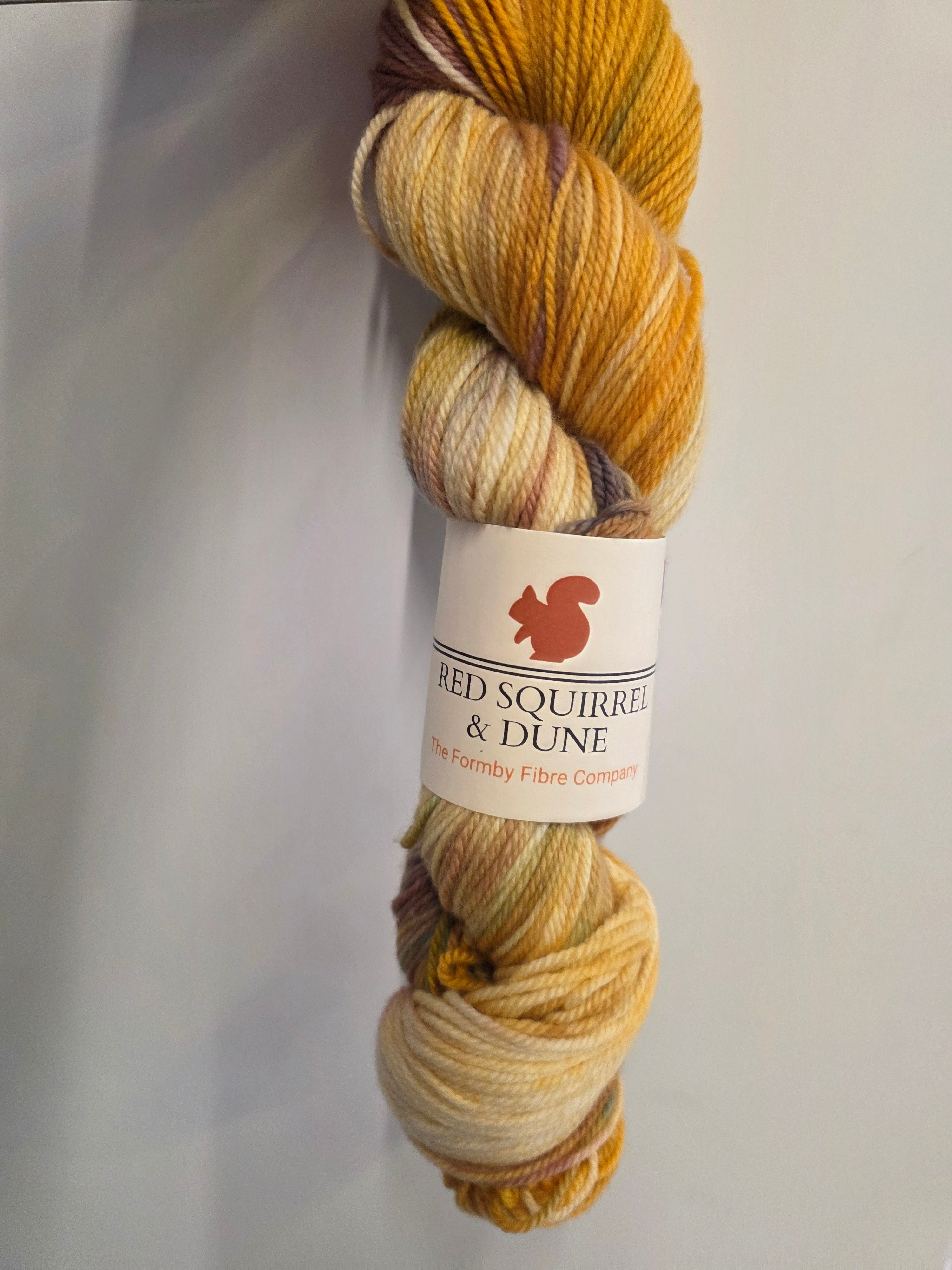 Red Squirrel & Dune Merino DK