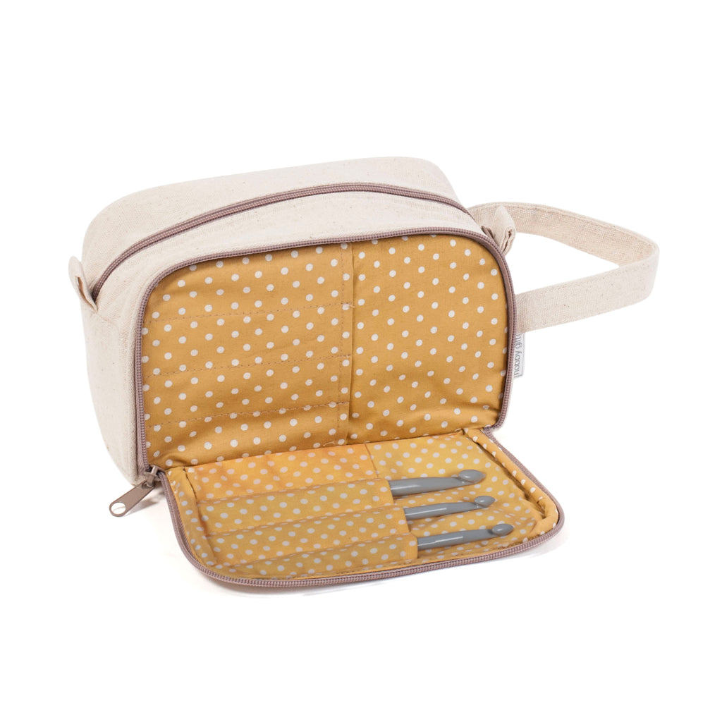 Crochet Bag: with Side Pocket: Bee