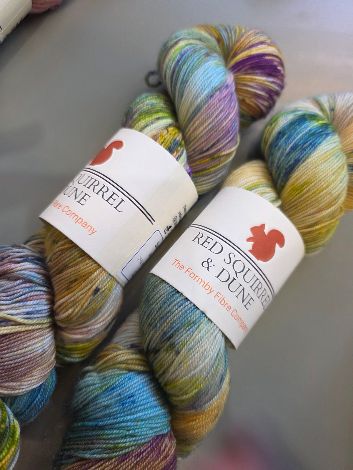 Red Squirrel & Dune Super Soft Sock